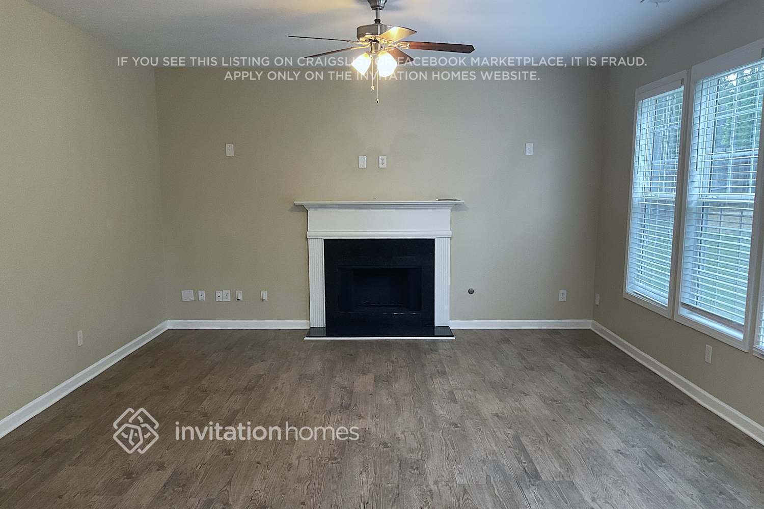 Building Photo - 925 Lakeside Ct