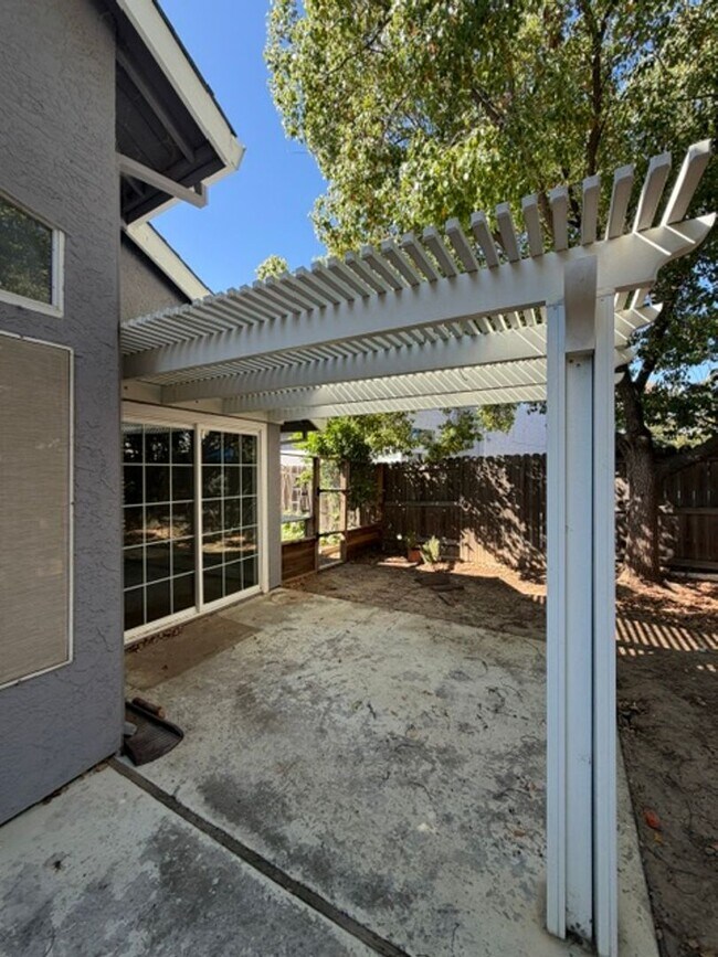 Building Photo - 5211 Moonlight Way