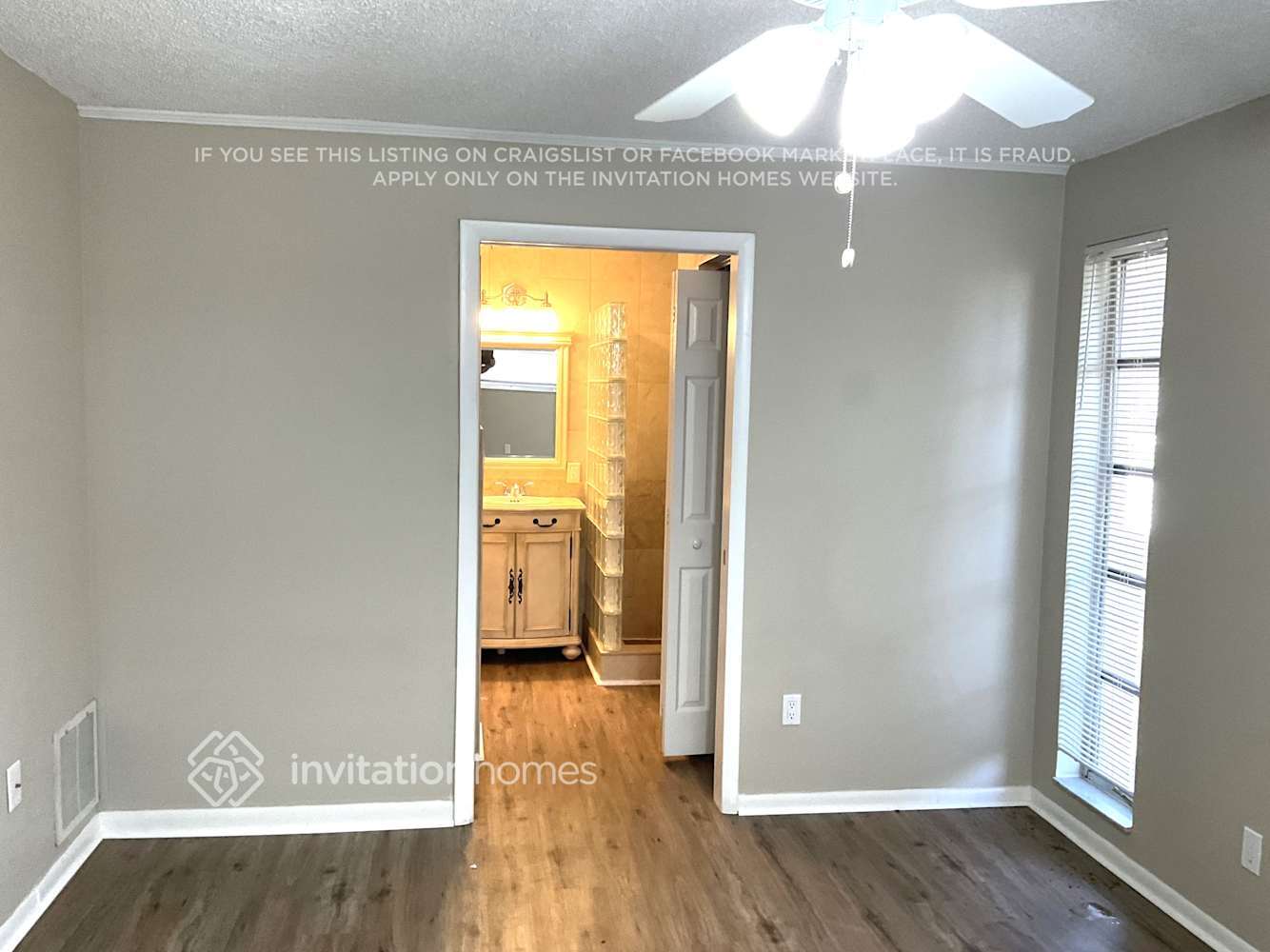 Building Photo - 2989 Kenilwick Dr S