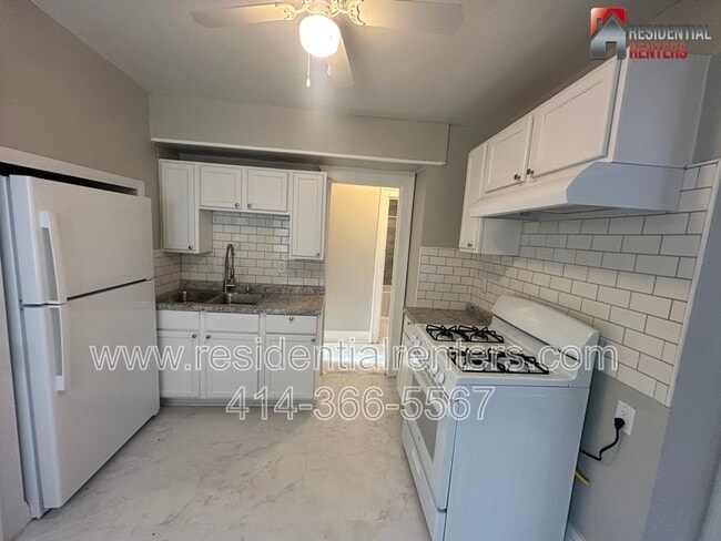 Building Photo - 223 W Keefe Ave