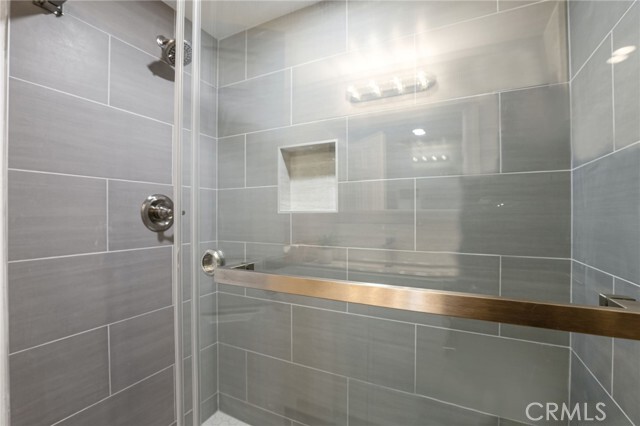 Building Photo - 2270 Via Puerta