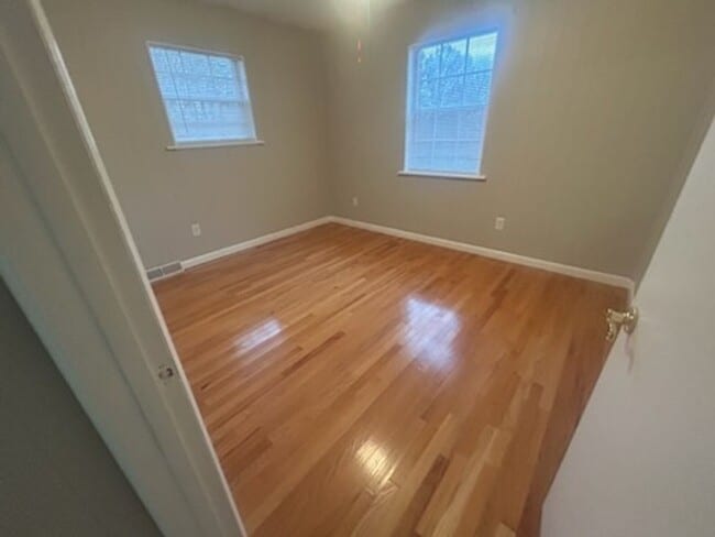 Building Photo - Three Bedroom Home in Corbin, KY