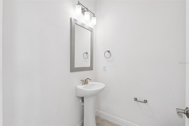 Building Photo - 13581 Larkton Ln