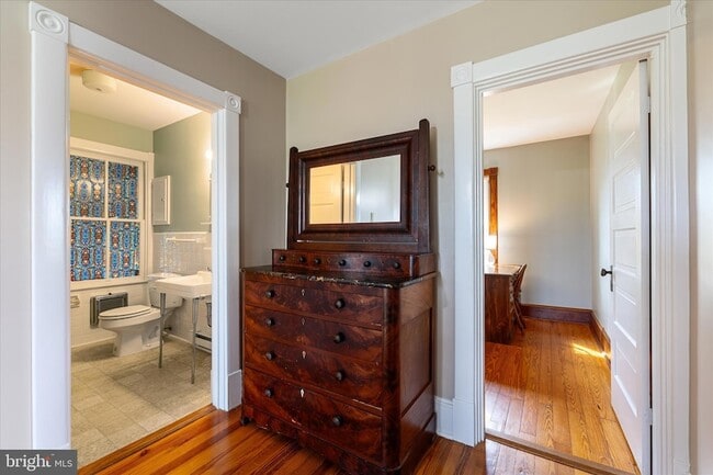 Building Photo - 5452 Middle Rd