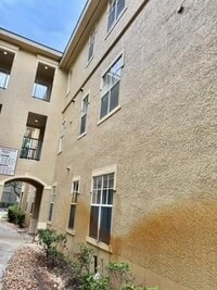 Building Photo - 103 Vista Verdi Cir
