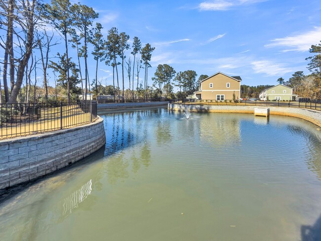 Building Photo - Cozy 2-Bedroom Home in Wando - Your Perfec...