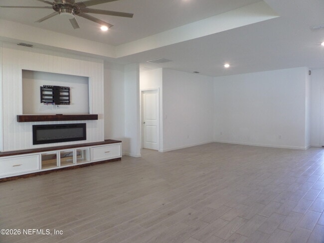 Building Photo - 1495 Huntley Holw Dr