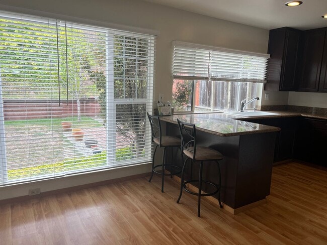 Building Photo - Elegant Executive Home Westborough SSF  5 ...