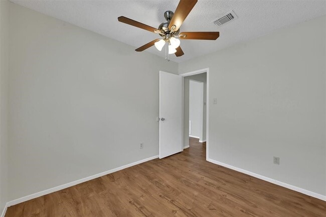 Building Photo - 23522 Pebworth Pl