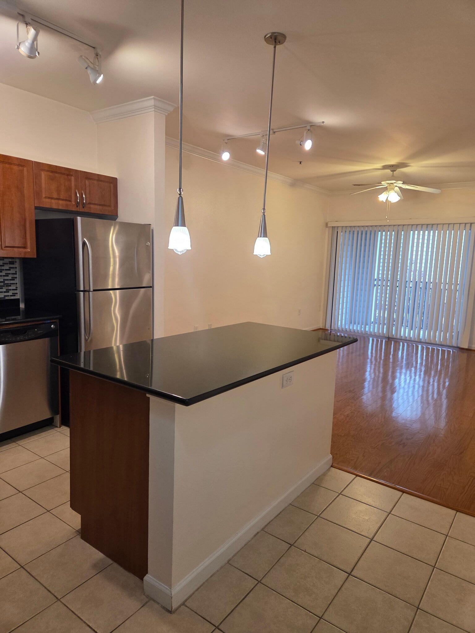 Building Photo - 12945 Centre Park Cir