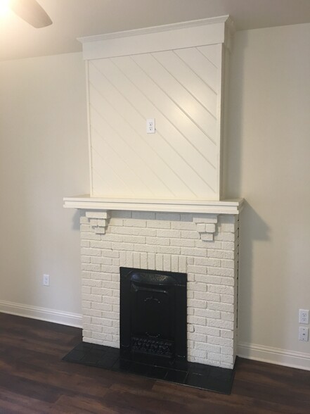 Fireplace - 7331 Spruce St