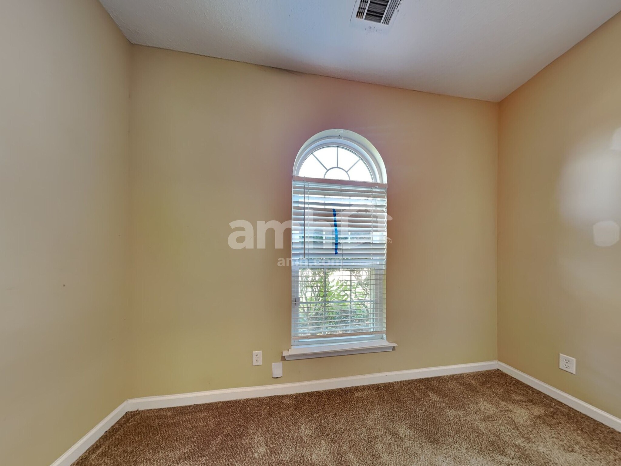 Building Photo - 263 Silver Brook Cir