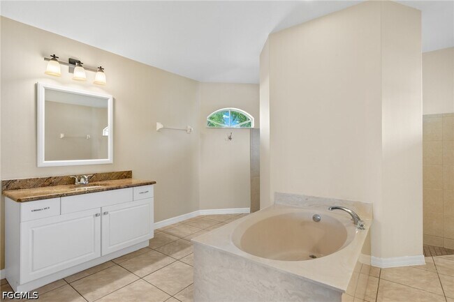 Building Photo - 1418 Shelby Pkwy