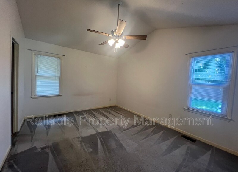 Building Photo - 5110 Raleigh Rd