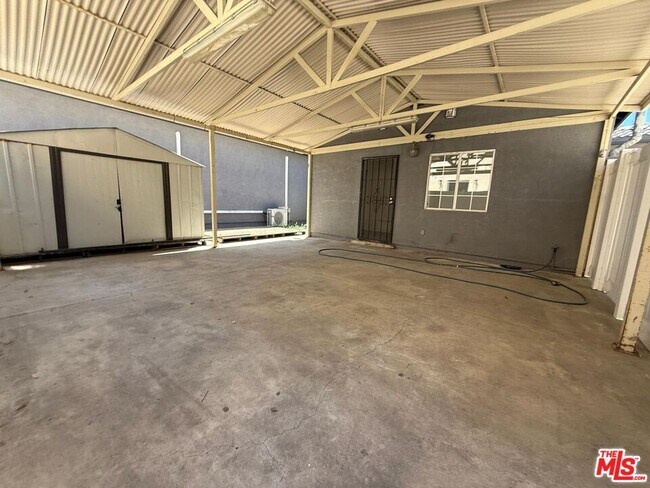 Building Photo - 6742 Radford Ave