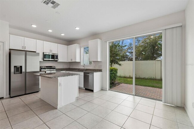 Building Photo - 34214 Rogallo Ln