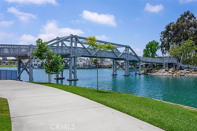 Building Photo - 56 Windjammer