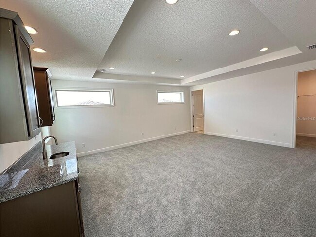 Building Photo - 13124 Weaver Ave