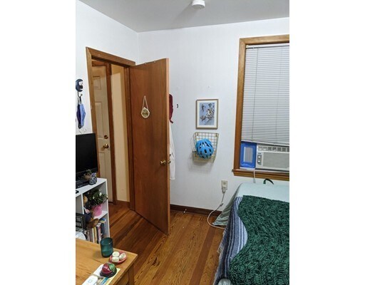 Building Photo - 48 Litchfield St