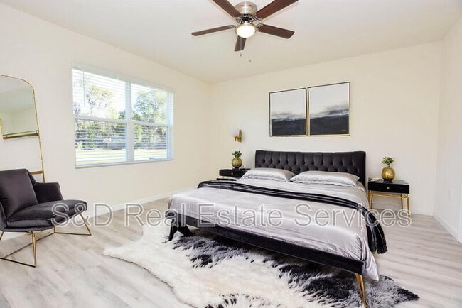 Building Photo - 8383 Madrid St