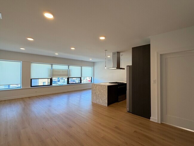 Building Photo - 2109 S Ashland Ave