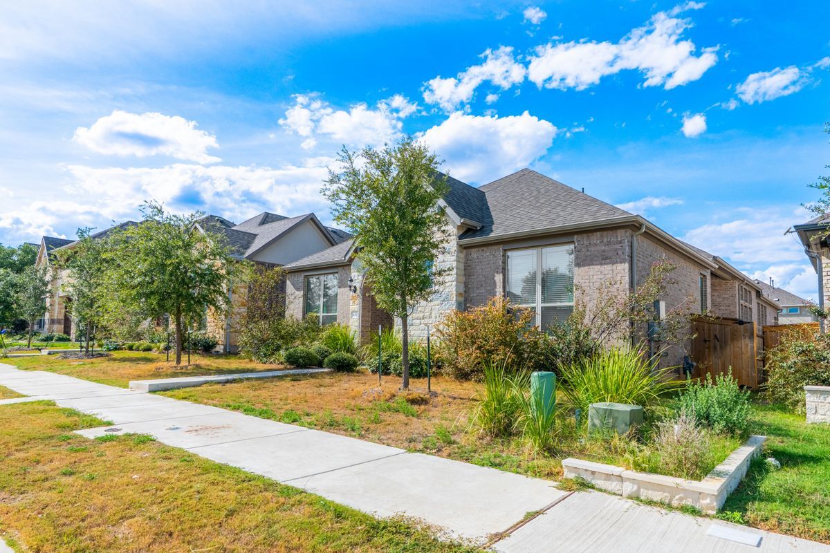 Building Photo - 3037 Sage Ranch Dr
