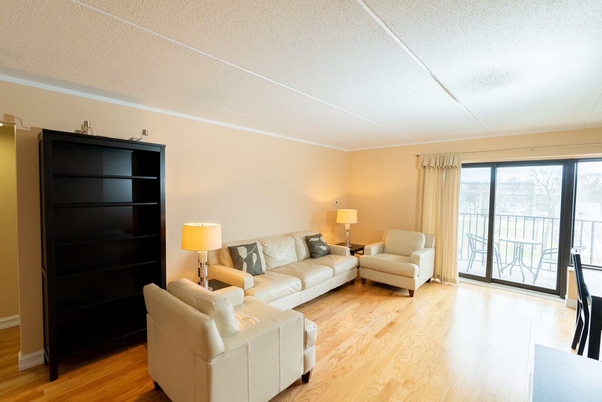 Building Photo - 35300 Woodward Ave