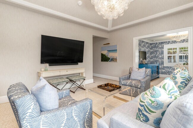 Building Photo - 146 Sunset Ave