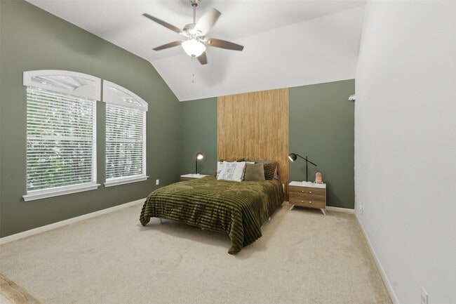 Building Photo - 1923 Bailey St