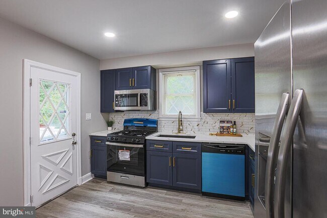 Building Photo - 5809 Eurith Ave