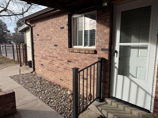 Building Photo - Spacious + Private 2BR/1BA in the Beautiful Golden, CO! Secluded AND Conveniently Located