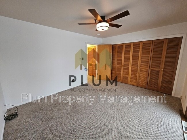 Building Photo - 1547 S Higgins Ave