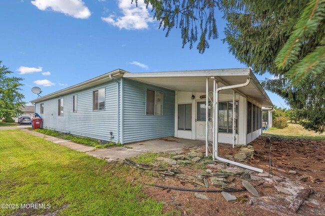 Building Photo - 202 Bonaire Dr
