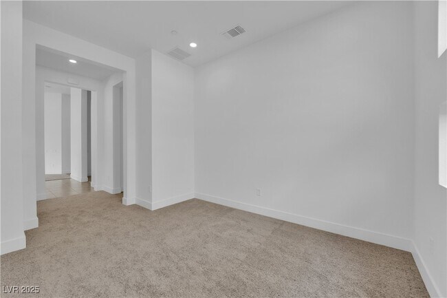 Building Photo - 11049 Concord Vly Dr