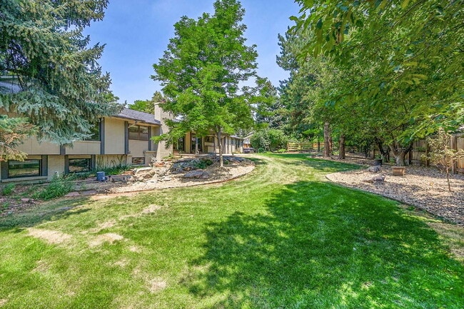 Building Photo - $6,500.00 - 5 Bedrooms, 3.5 Bathrooms, Sin...