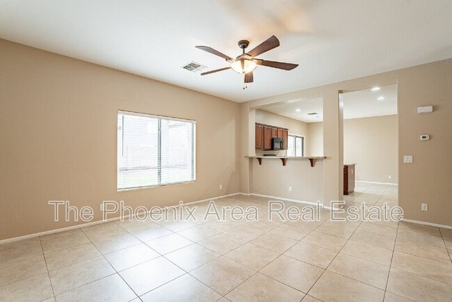 Building Photo - 44415 W Knauss Dr