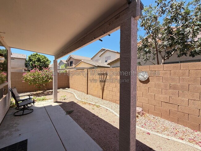 Building Photo - 2060 N 30th St