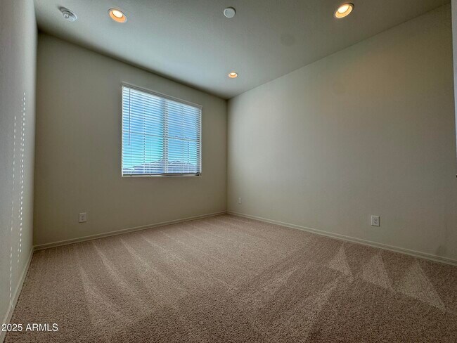 Building Photo - 17566 W San Juan Ave