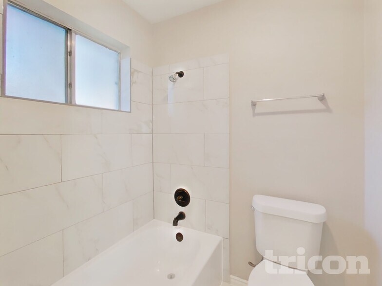 Building Photo - 5907 Misty Meadow St