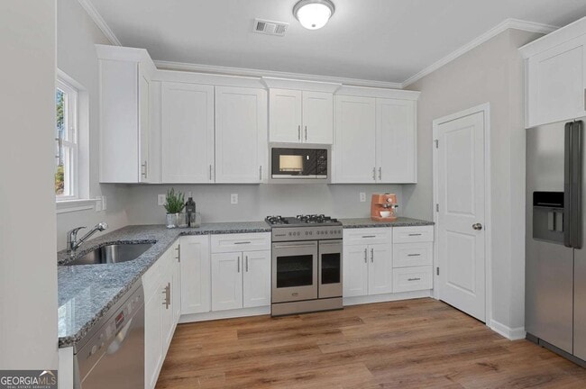 Building Photo - 2832 Laurel Ridge Cir