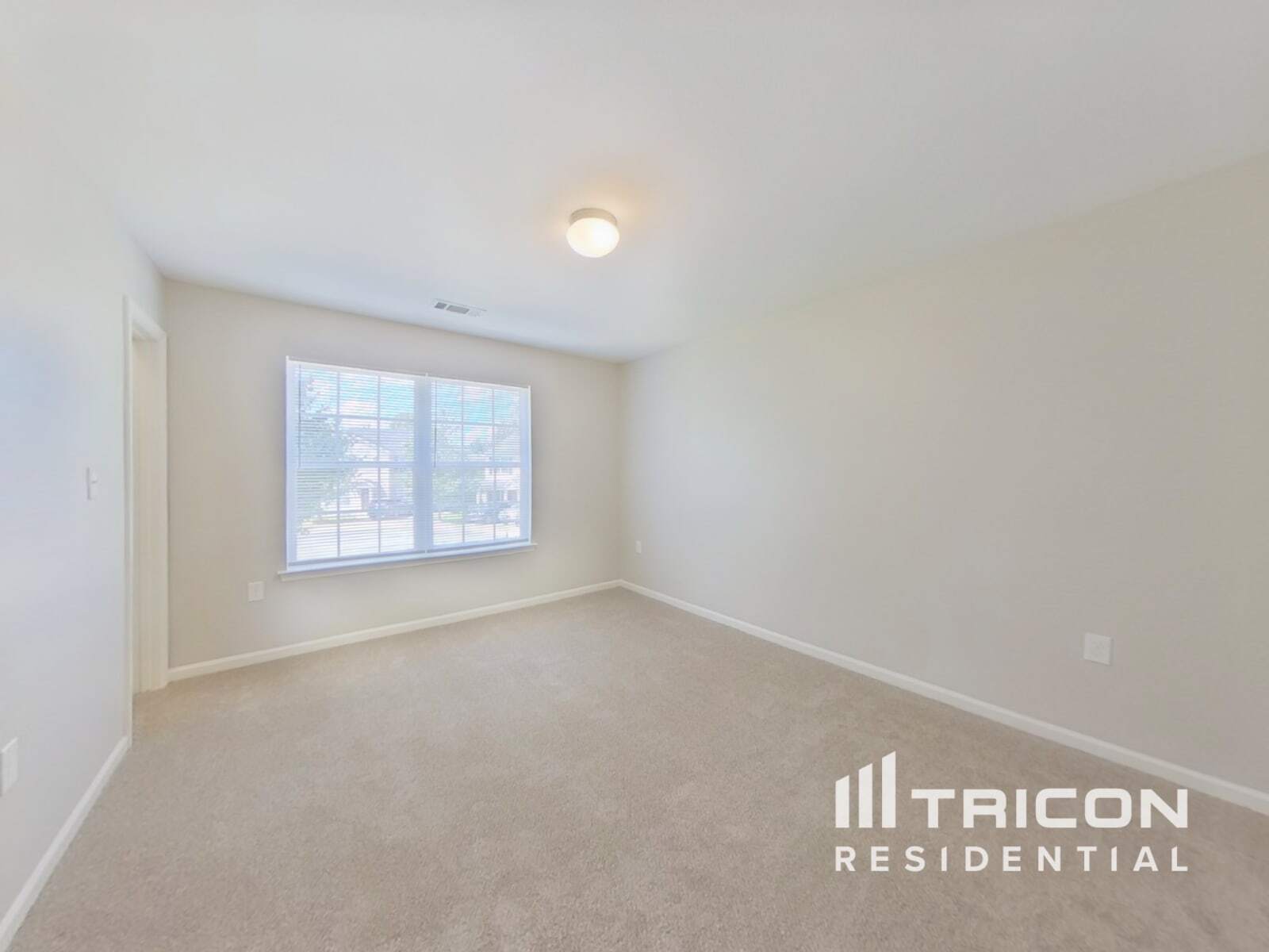 Building Photo - 1211 Chaser Ridge Ct
