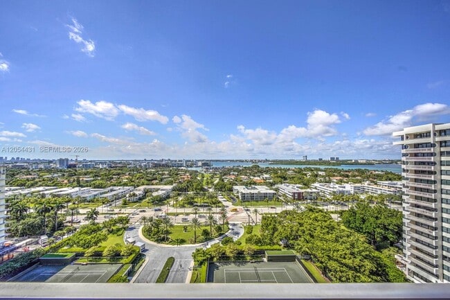 Building Photo - 10203 Collins Ave