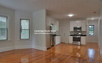 Building Photo - 10 Stone Pl