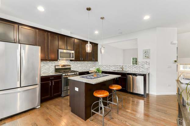 Building Photo - 2891 Henley Ln