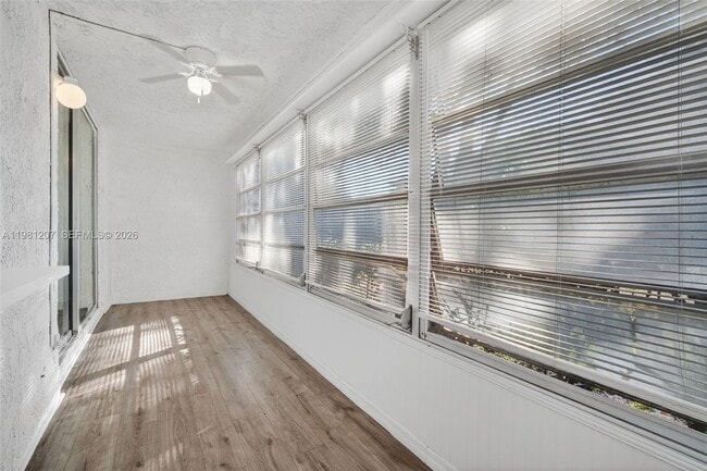 Building Photo - 9091 Lime Bay Blvd