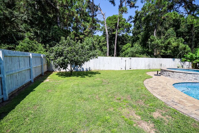 Building Photo - 9168 Military Trail