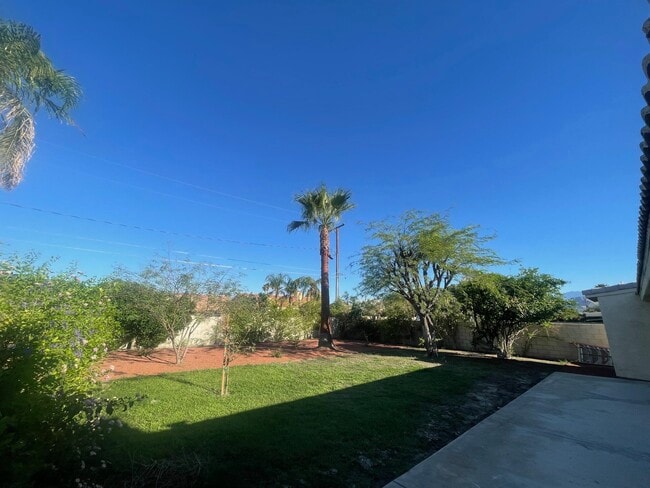 Building Photo - 30750 Avenida Juarez