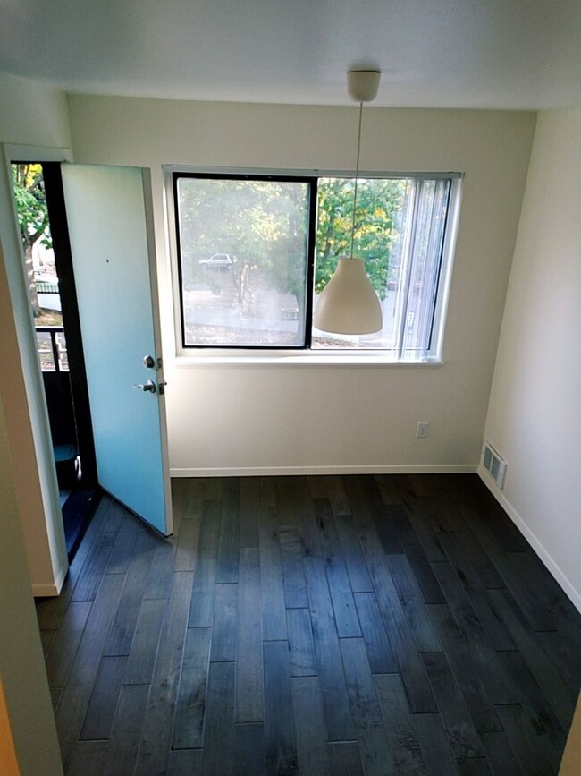 Interior Photo - Seattle Central Apartment Homes