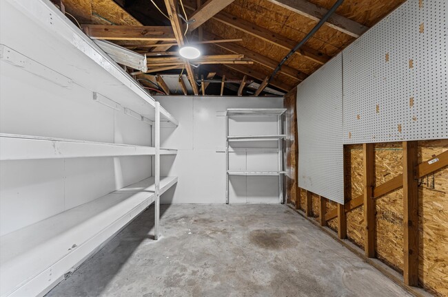 Building Photo - 27241 Wells Ln