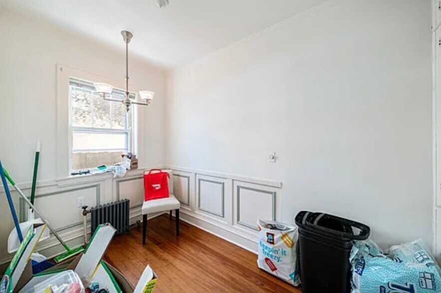 Building Photo - 721 Foster St